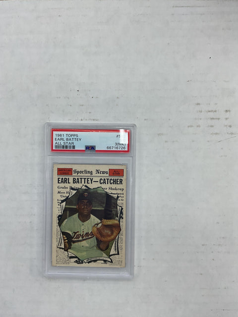 1961 Topps #582 Earl Battey PSA 3 66716726