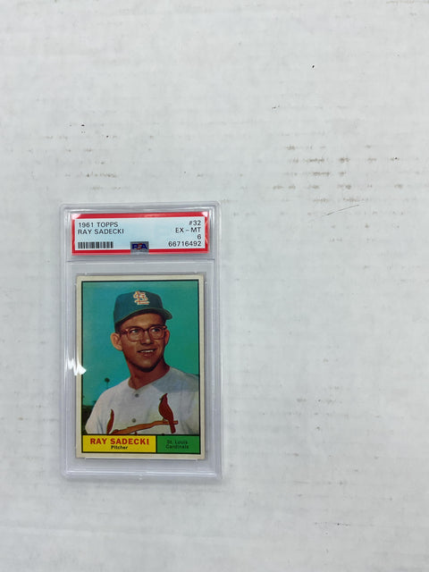 1961 Topps #32 Ray Sadecki PSA 6 66716492