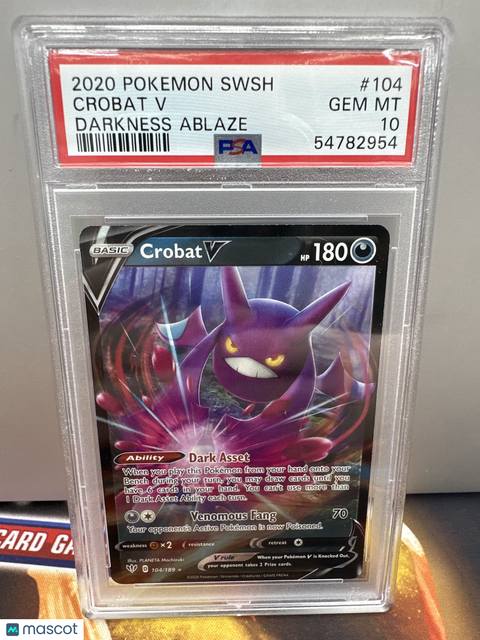 2020 PokéMon TCG Crobat V #104 PSA 10